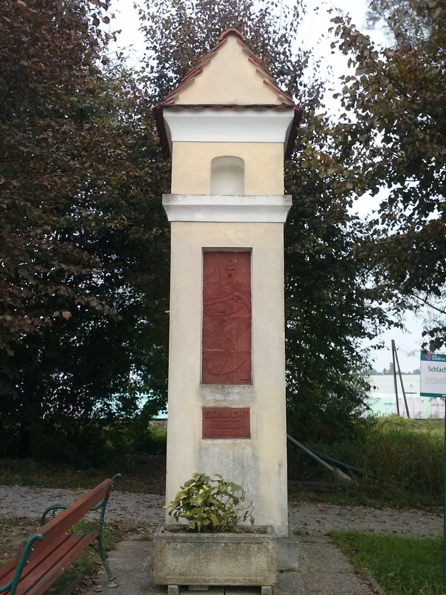 Das Schlachtenkreuz auf der Pinkafelder Seite des Lampelfeld